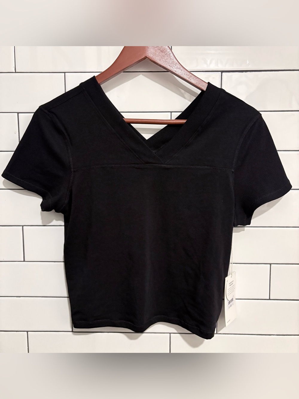 New Vuori Short Sleeve Tuvalu Double V Neck M - Picture 8 of 11